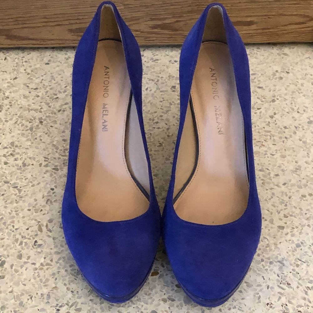 Antonio Melani | blue pump | size 6.5
